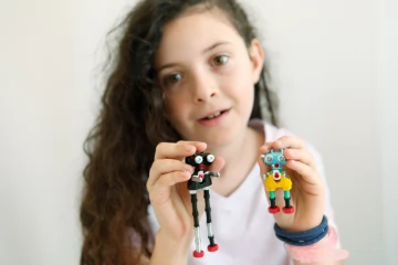 Игрушка – конструктор The Offbits Group Makers Kit (750 деталей в комплекте)