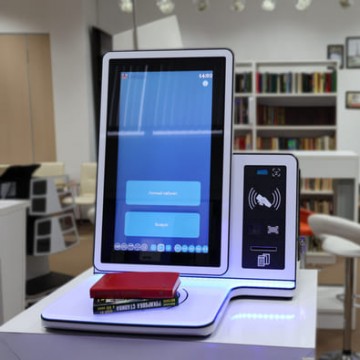 IDlogic UniBook MINI PRO Kомпактный терминал самообслуживания