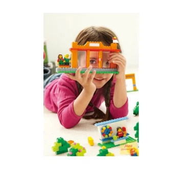 ГОРОДСКАЯ ЖИЗНЬ LEGO CREATIVE 9389 